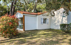 Awesome home in L'Aiguillon-la-Presqu' with WiFi and 3 Bedrooms